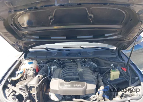 2014 Volkswagen Touareg 3.6L Executive from USA, damaged, VIN WVGEF9BP6ED015293